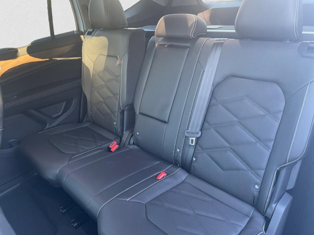 new 2026 Volkswagen Atlas car, priced at $44,829