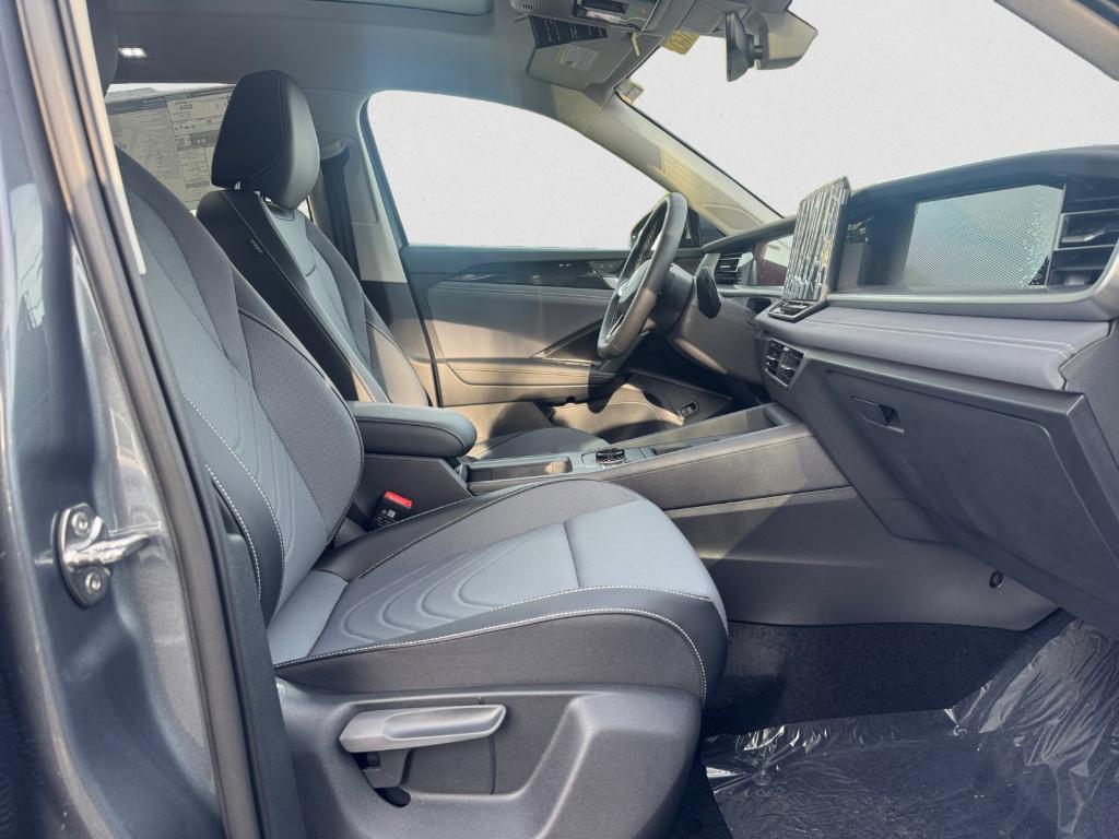 new 2026 Volkswagen Tiguan car, priced at $35,492