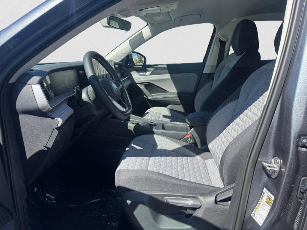 new 2025 Volkswagen Tiguan car, priced at $27,094