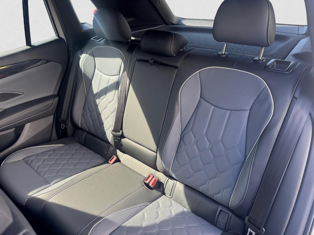 new 2026 Volkswagen Tiguan car, priced at $44,296