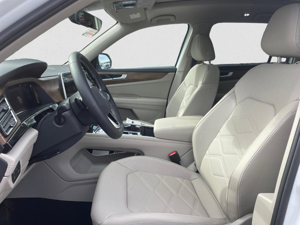 new 2026 Volkswagen Atlas car, priced at $45,524