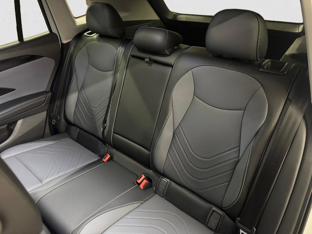 new 2026 Volkswagen Tiguan car, priced at $33,885