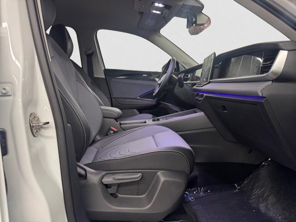 new 2026 Volkswagen Tiguan car, priced at $33,885