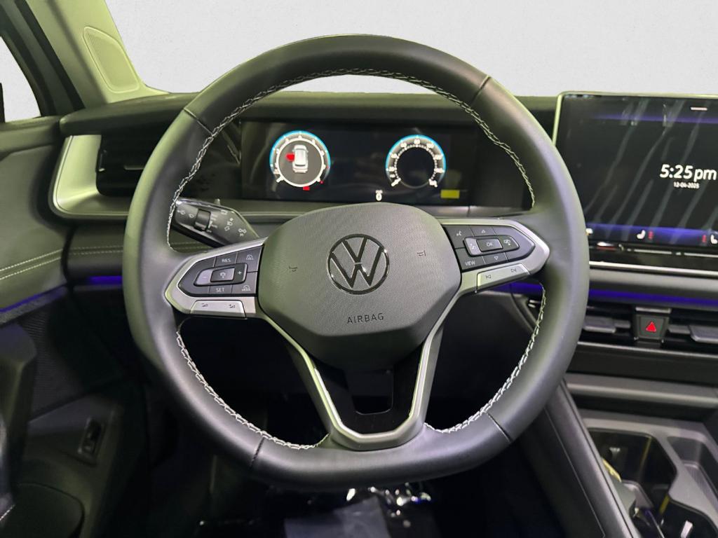 new 2026 Volkswagen Tiguan car, priced at $33,885