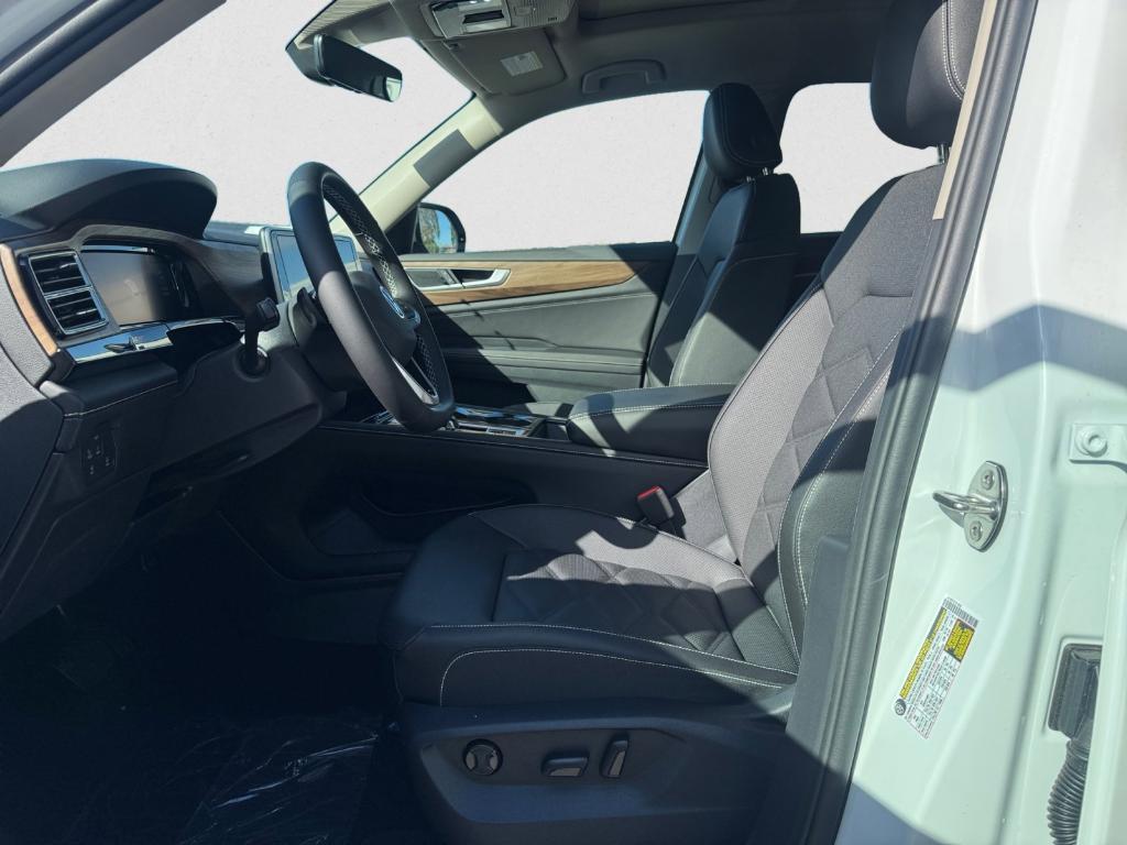 new 2026 Volkswagen Atlas car, priced at $47,030