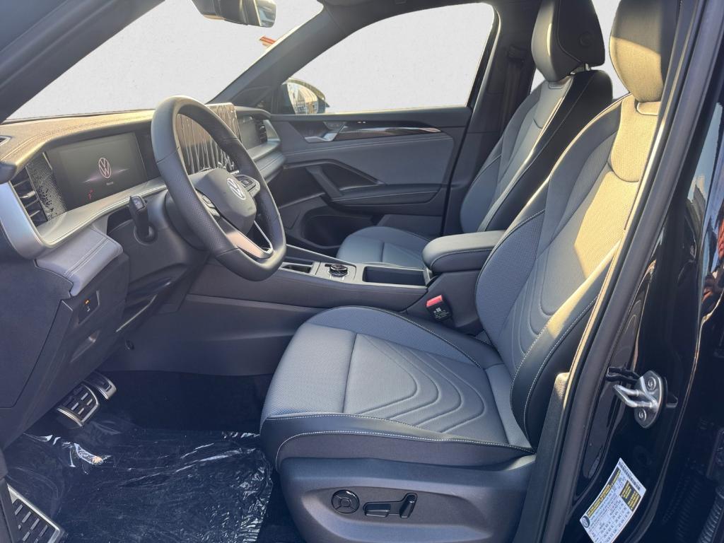 new 2026 Volkswagen Tiguan car, priced at $37,502