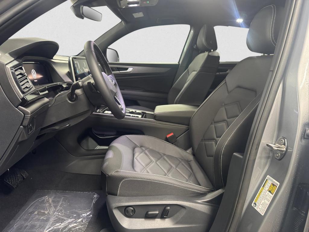 new 2025 Volkswagen Atlas Cross Sport car, priced at $39,599