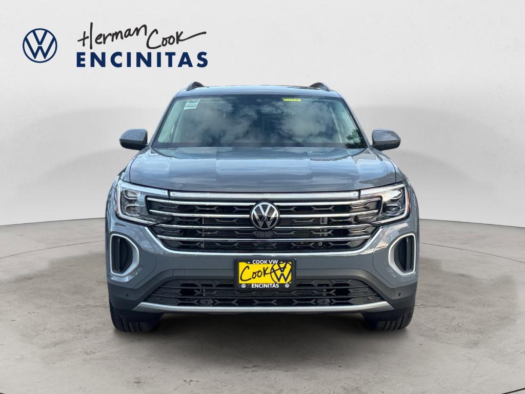 new 2026 Volkswagen Atlas car, priced at $45,329