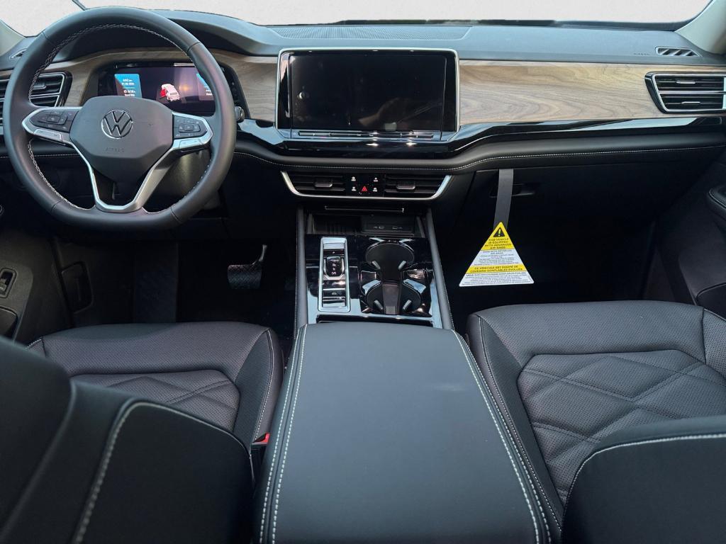 new 2026 Volkswagen Atlas car, priced at $45,329