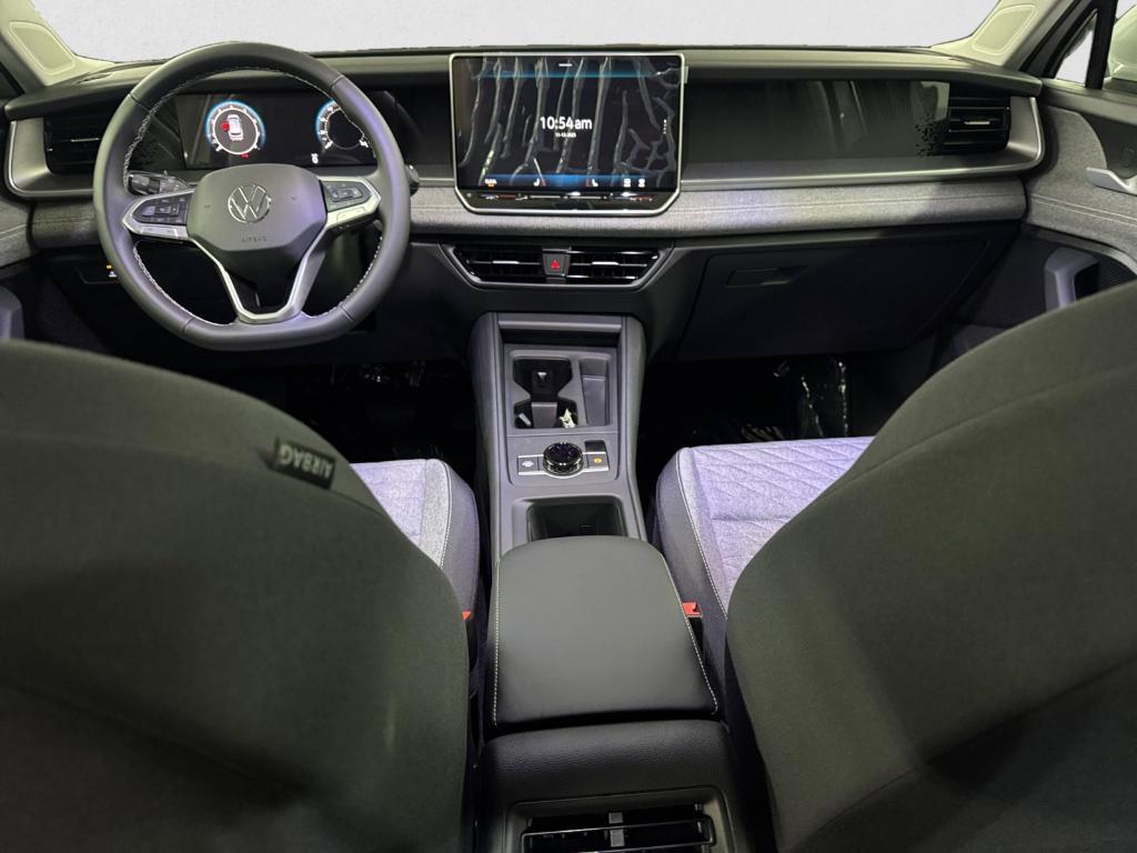 new 2026 Volkswagen Tiguan car, priced at $31,792