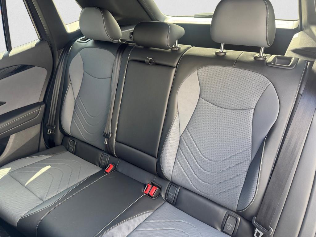 new 2026 Volkswagen Tiguan car, priced at $38,107