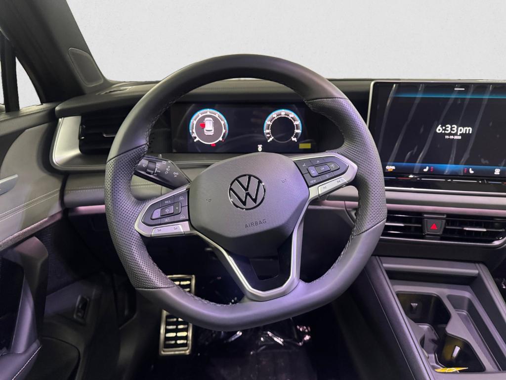 new 2026 Volkswagen Tiguan car, priced at $39,187