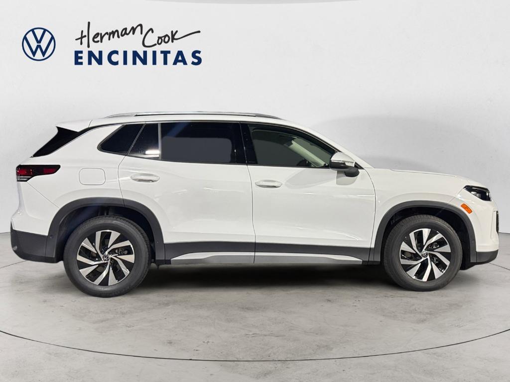 new 2025 Volkswagen Tiguan car, priced at $26,850