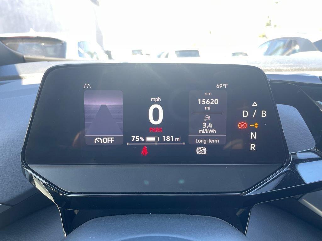 used 2022 Volkswagen ID.4 car, priced at $22,395