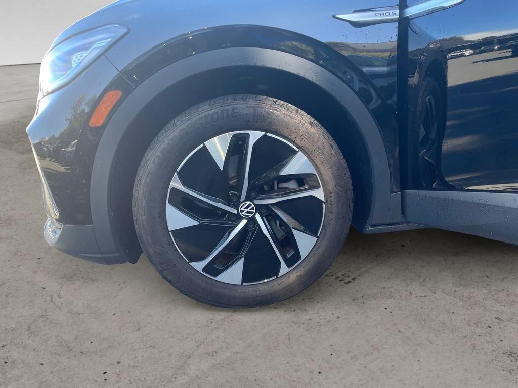 used 2022 Volkswagen ID.4 car, priced at $22,395