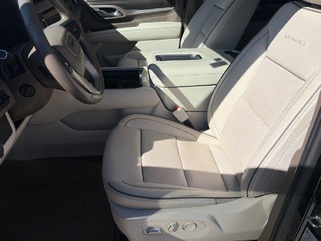 used 2023 GMC Yukon car, priced at $56,175