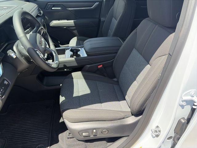 new 2026 GMC Acadia car, priced at $49,275