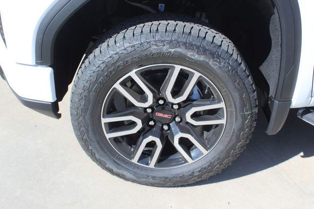 new 2026 GMC Sierra 1500 car, priced at $68,259