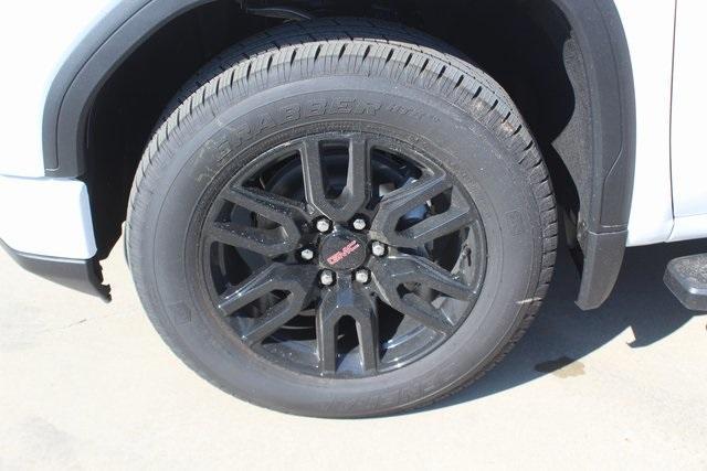 new 2026 GMC Sierra 1500 car, priced at $62,705