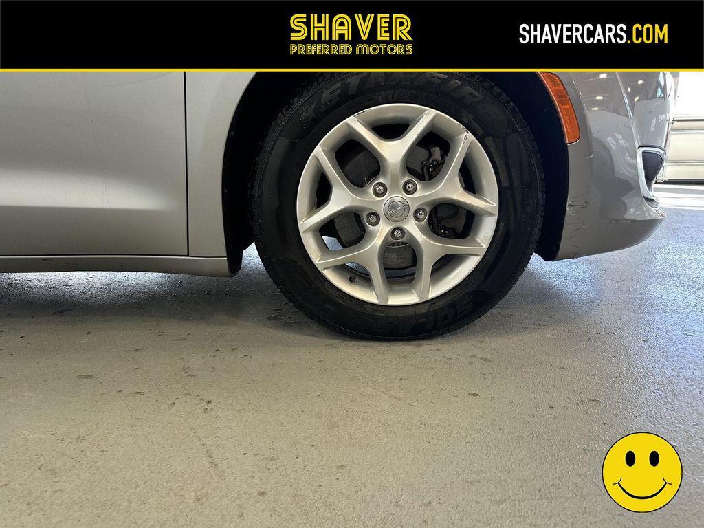 used 2018 Chrysler Pacifica car, priced at $13,690