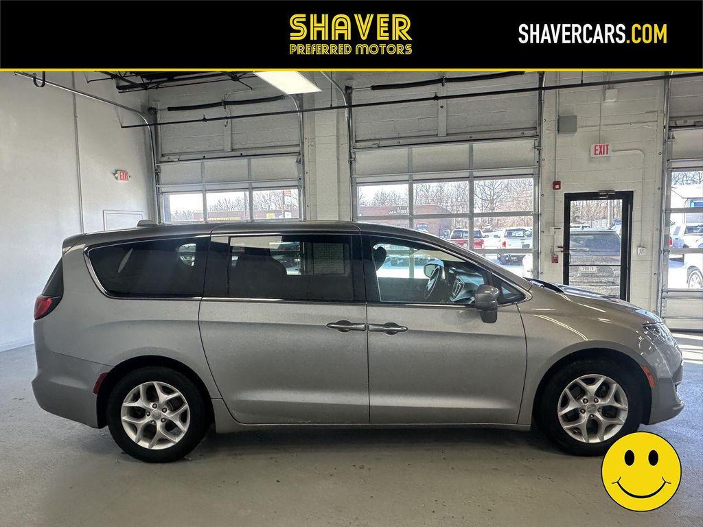 used 2018 Chrysler Pacifica car, priced at $13,690