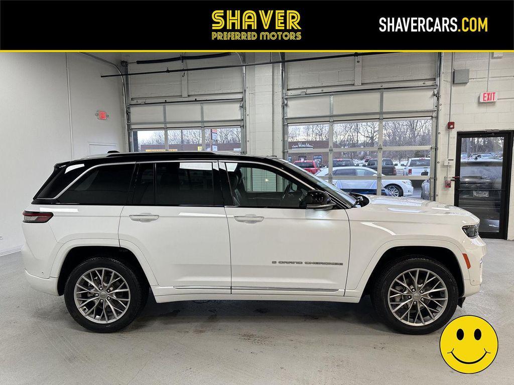 used 2023 Jeep Grand Cherokee car, priced at $40,990