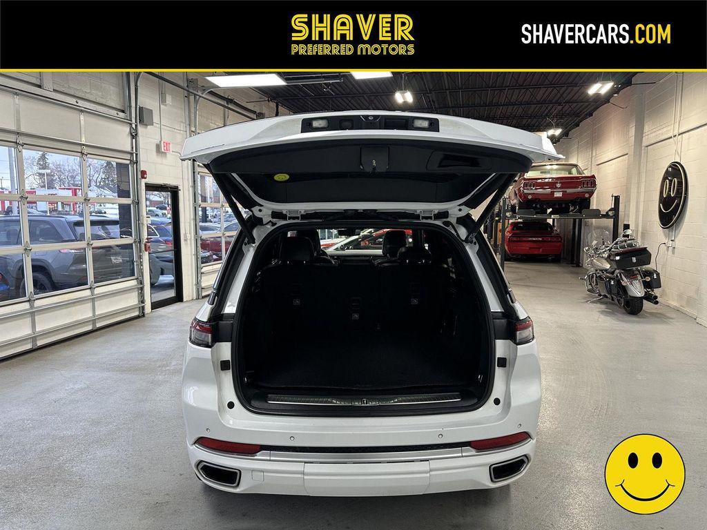 used 2023 Jeep Grand Cherokee car, priced at $40,990