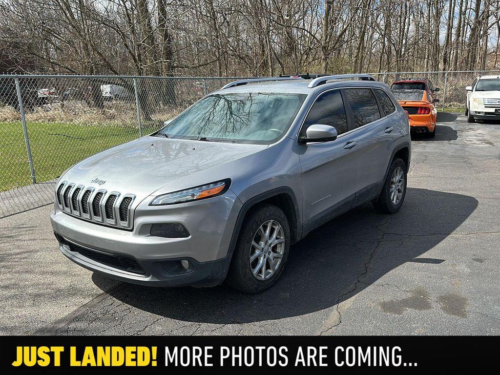 used 2016 Jeep Cherokee car, priced at $8,990