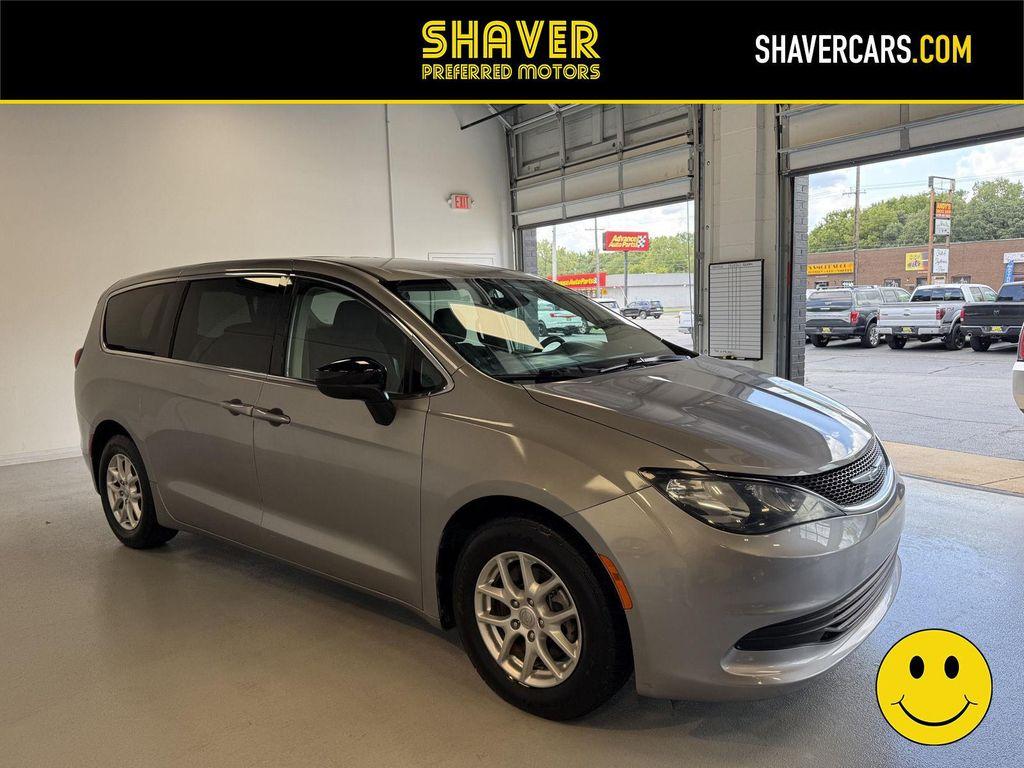 used 2017 Chrysler Pacifica car, priced at $13,990