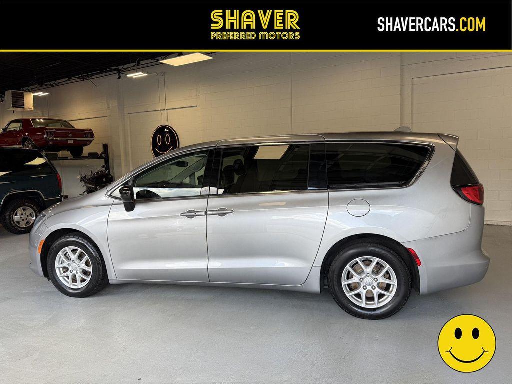 used 2017 Chrysler Pacifica car, priced at $13,990