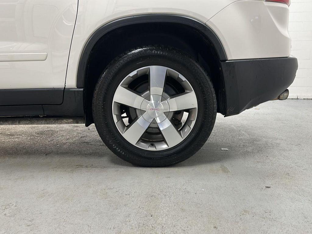 used 2012 GMC Acadia car, priced at $10,700