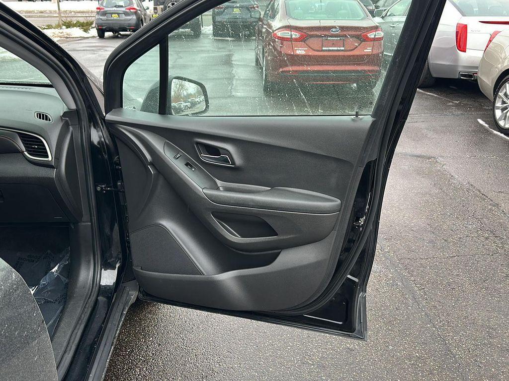 used 2020 Chevrolet Trax car, priced at $12,790