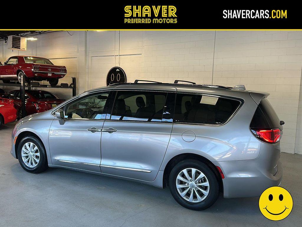 used 2018 Chrysler Pacifica car, priced at $16,500