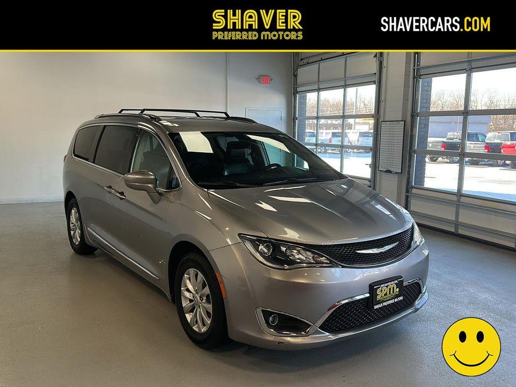 used 2018 Chrysler Pacifica car, priced at $16,500