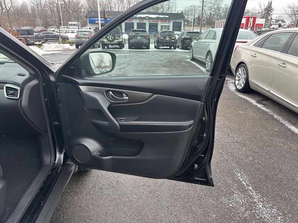 used 2015 Nissan Rogue car, priced at $9,990