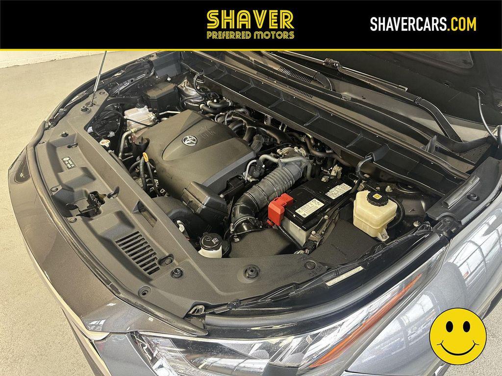 used 2020 Toyota Highlander car, priced at $26,390