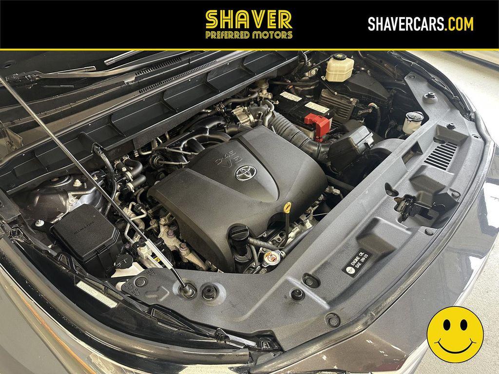 used 2020 Toyota Highlander car, priced at $26,390