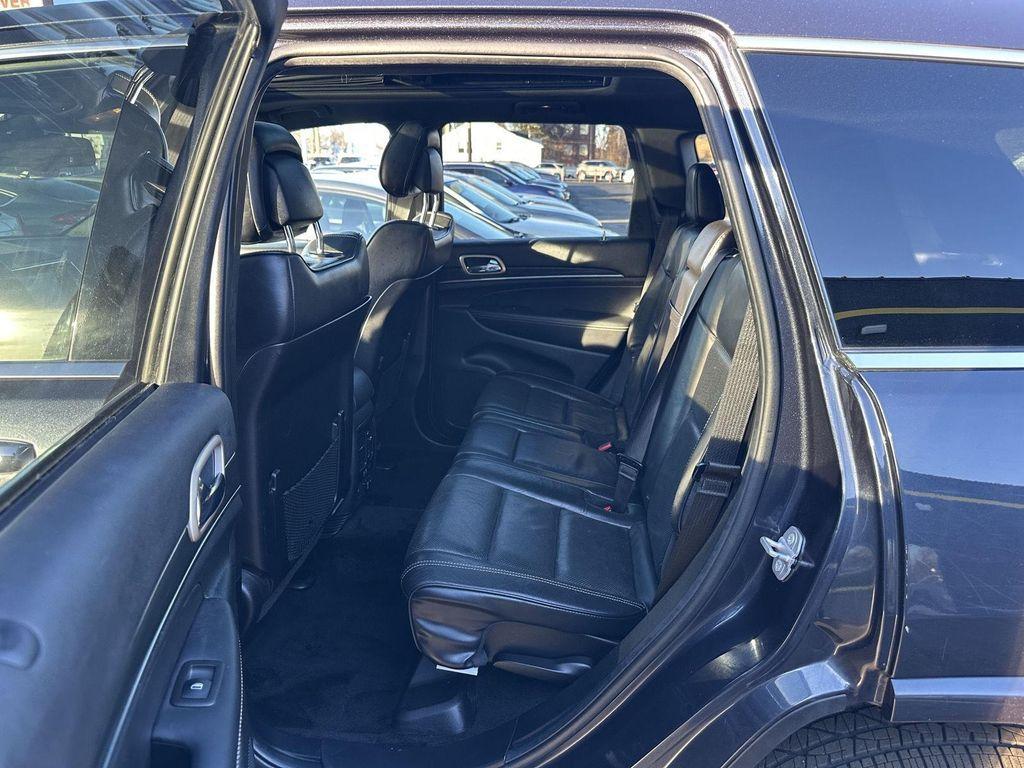 used 2015 Jeep Grand Cherokee car, priced at $15,490