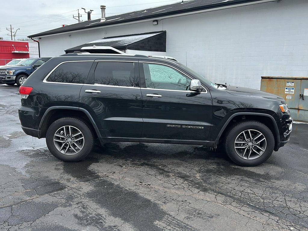 used 2018 Jeep Grand Cherokee car, priced at $17,990