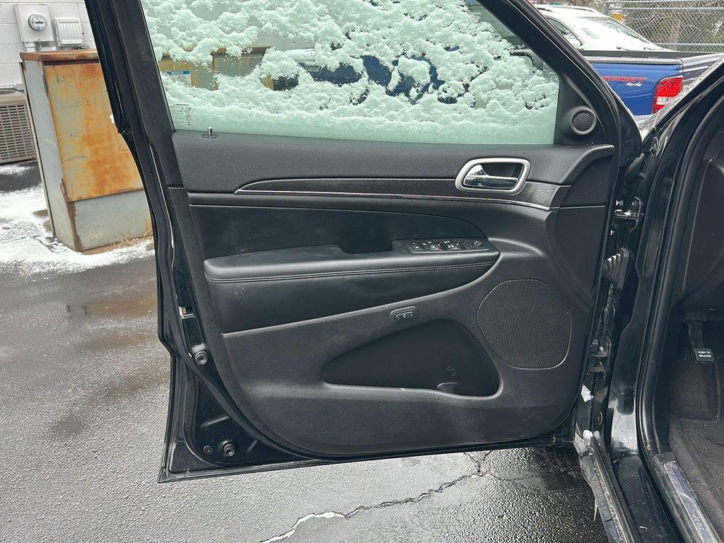 used 2018 Jeep Grand Cherokee car, priced at $17,990