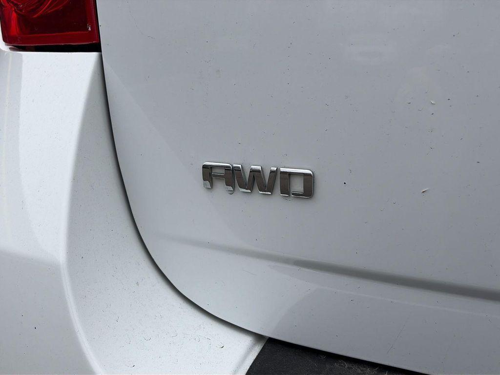 used 2015 Chevrolet Equinox car, priced at $8,990