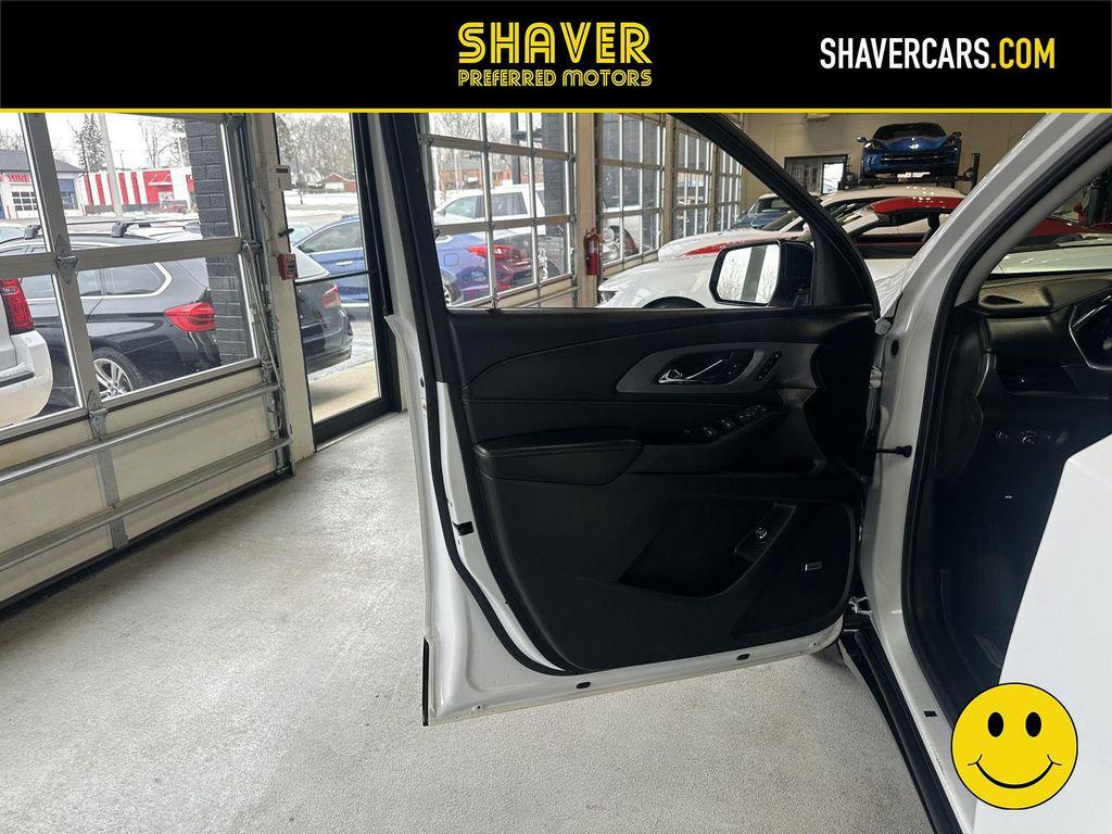 used 2019 Chevrolet Traverse car, priced at $15,590