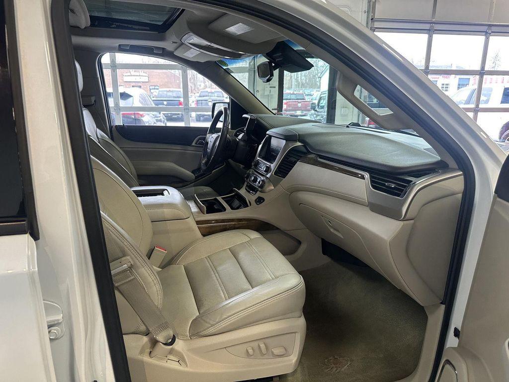used 2016 GMC Yukon car, priced at $21,990