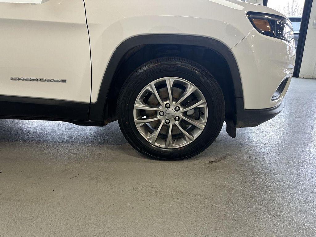 used 2021 Jeep Cherokee car, priced at $16,890