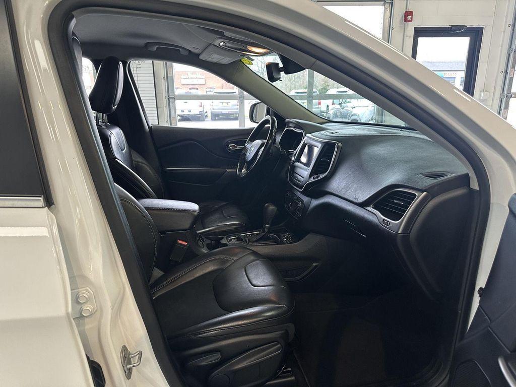 used 2021 Jeep Cherokee car, priced at $16,890