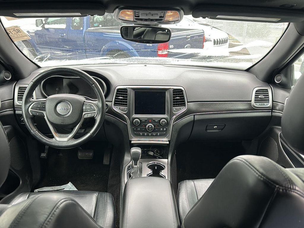 used 2018 Jeep Grand Cherokee car, priced at $15,990