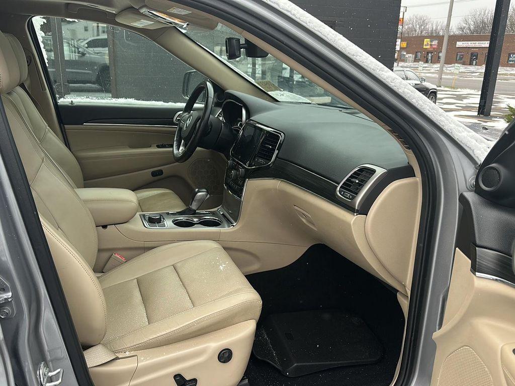 used 2020 Jeep Grand Cherokee car, priced at $22,390