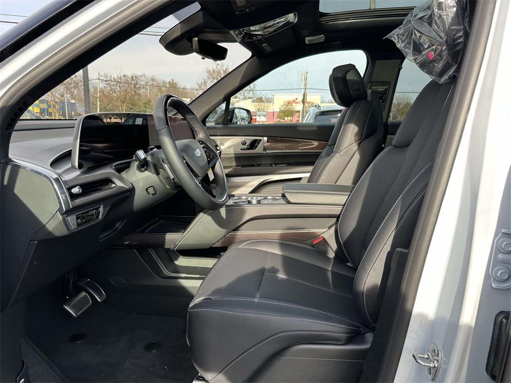 new 2026 Cadillac VISTIQ car, priced at $82,610