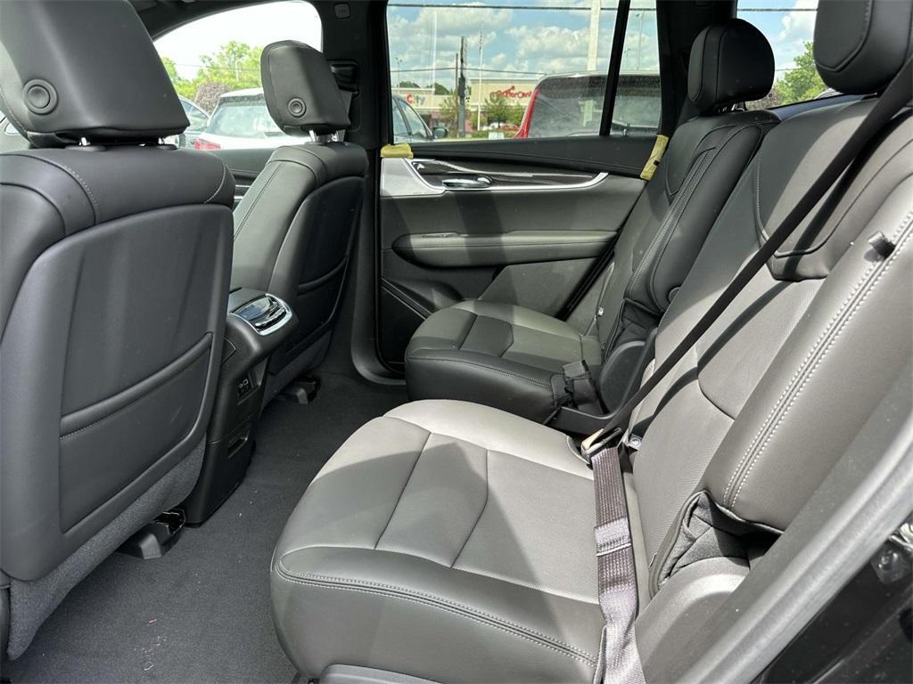 new 2025 Cadillac XT6 car, priced at $67,165