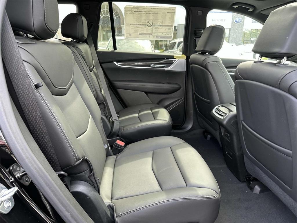 new 2025 Cadillac XT6 car, priced at $67,165